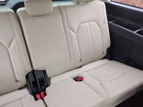 Used 2019 Ford Expedition Platinum image 22