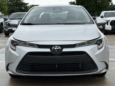 Certified 2024 Toyota Corolla LE FWD image 8