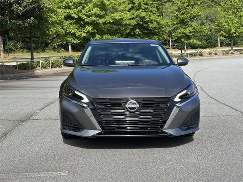 New 2025 Nissan Altima 2.5 SV w/ SV Special Edition Package image 2