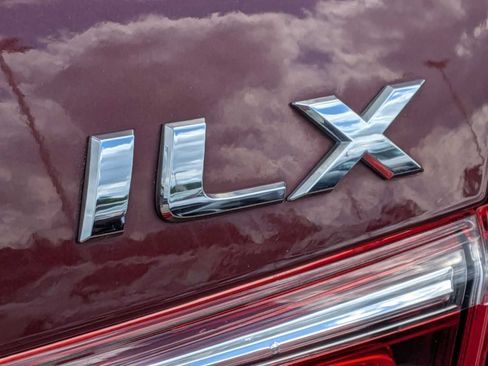 Used 2016 Acura ILX FWD image 12