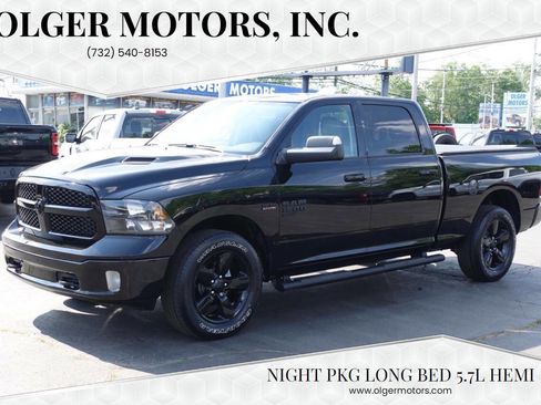 Used 2023 RAM 1500 Classic SLT w/ Electronics Convenience Group AWD/4WD image 1
