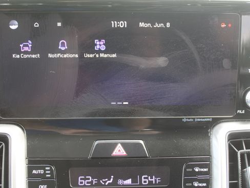 Certified 2023 Kia Sorento S FWD image 44