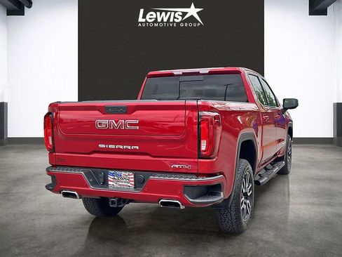 Used 2021 GMC Sierra 1500 AT4 w/ AT4 Preferred Package AWD/4WD image 4