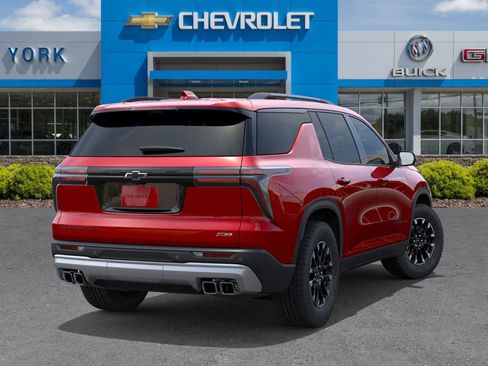 New 2026 Chevrolet Traverse Z71 w/ Enhanced Driving Package AWD/4WD image 28