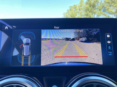 Certified 2025 Mercedes-Benz GLB 250 image 22