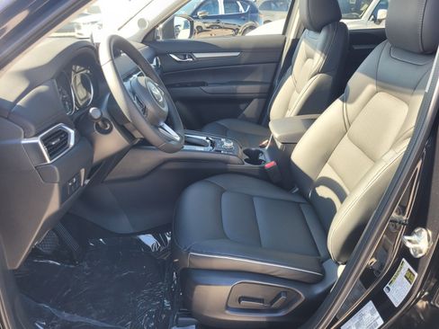 New 2025 MAZDA CX-5 AWD 2.5 S w/ Select Package image 3