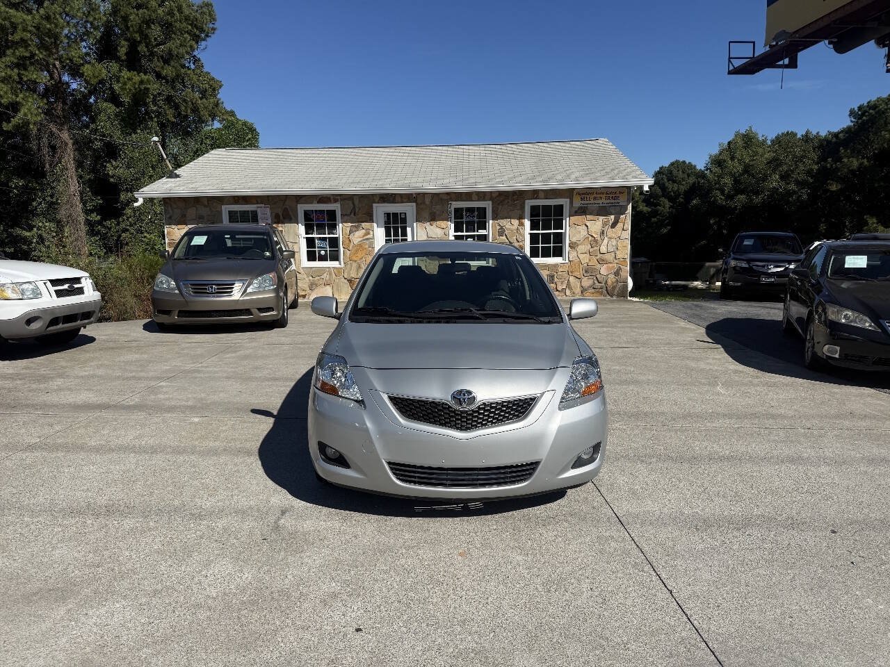 Used 2009 Toyota Yaris Sedan w/ PWR Pkg w/Steel Wheels FWD image 2