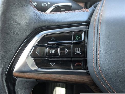 Certified 2025 Jeep Grand Cherokee Summit image 25