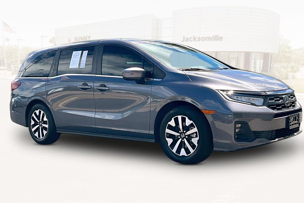 Used 2025 Honda Odyssey EX-L image 3