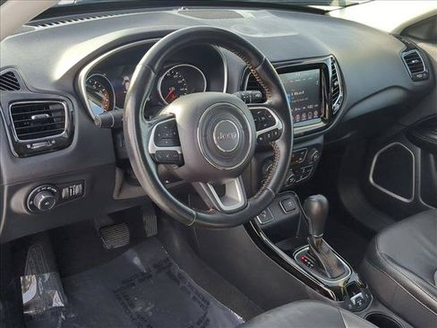 Used 2021 Jeep Compass Limited FWD image 7