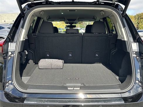 New 2026 Nissan Rogue SV image 13
