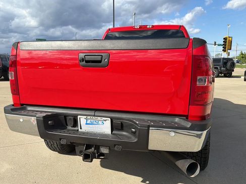 Used 2011 Chevrolet Silverado 2500 LT w/ Interior Plus Package AWD/4WD image 22
