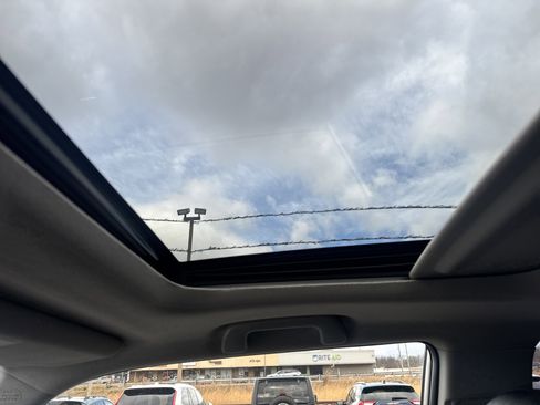 Used 2019 Toyota 4Runner Limited image 28