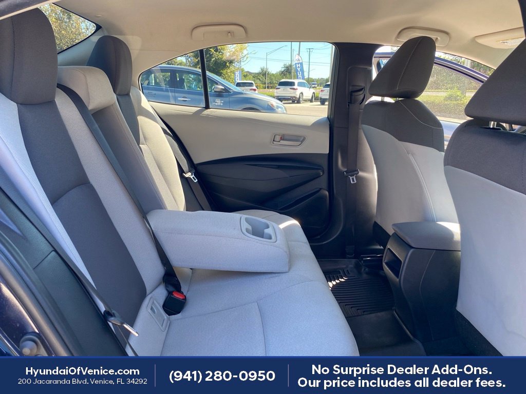Used 2022 Toyota Corolla LE FWD image 18
