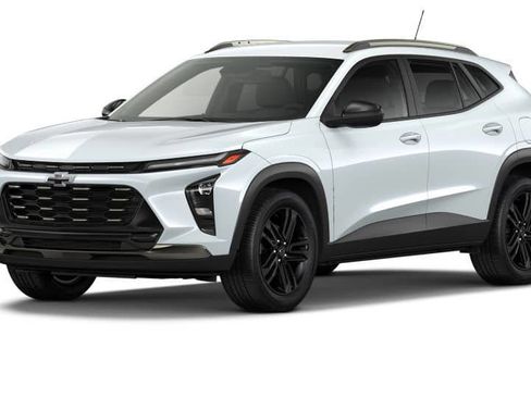 New 2026 Chevrolet Trax ACTIV FWD image 2