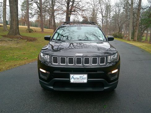 Used 2019 Jeep Compass Sport w/ Cold Weather Group image 2