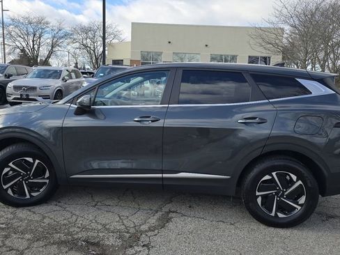 Used 2023 Kia Sportage LX image 13