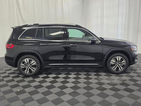 New 2026 Mercedes-Benz GLB 250 4MATIC image 7
