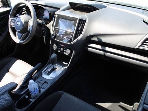 Used 2017 Subaru Impreza 2.0i image 19
