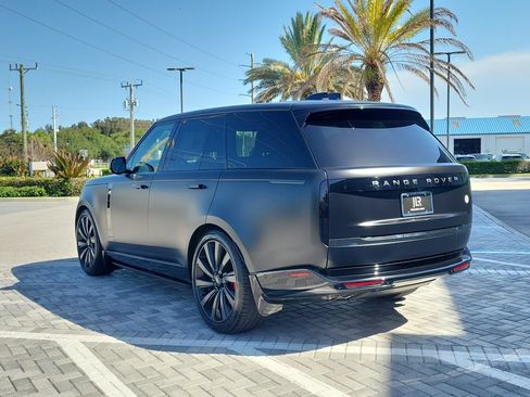 New 2026 Land Rover Range Rover SV AWD/4WD image 3