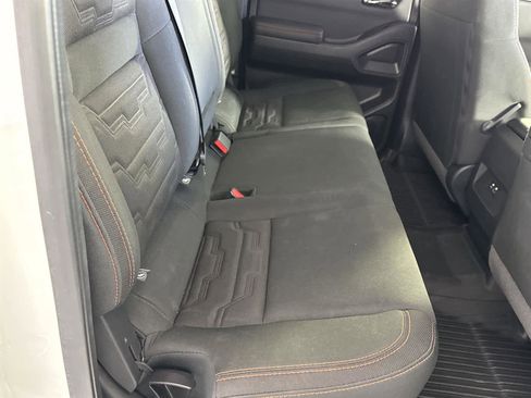 Used 2024 Nissan Frontier PRO-4X w/ Technology Package image 15