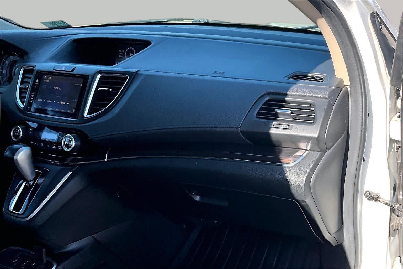 Used 2015 Honda CR-V Touring image 18