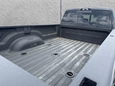 Used 2025 RAM 2500 Limited AWD/4WD image 10