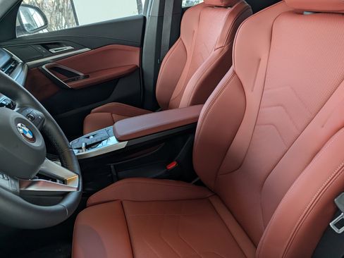 New 2026 BMW X2 xDrive28i w/ Technology Package image 8