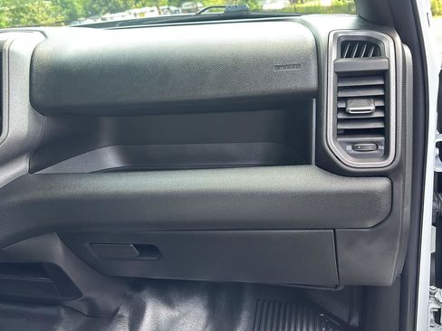 Used 2024 RAM 3500 Tradesman w/ Chrome Appearance Group AWD/4WD image 24