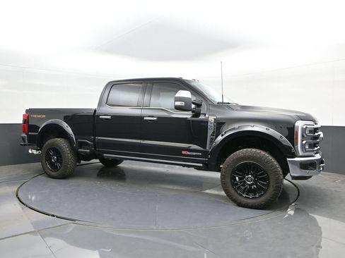 Certified 2024 Ford F350 King Ranch w/ Tremor Off-Road Package AWD/4WD image 17
