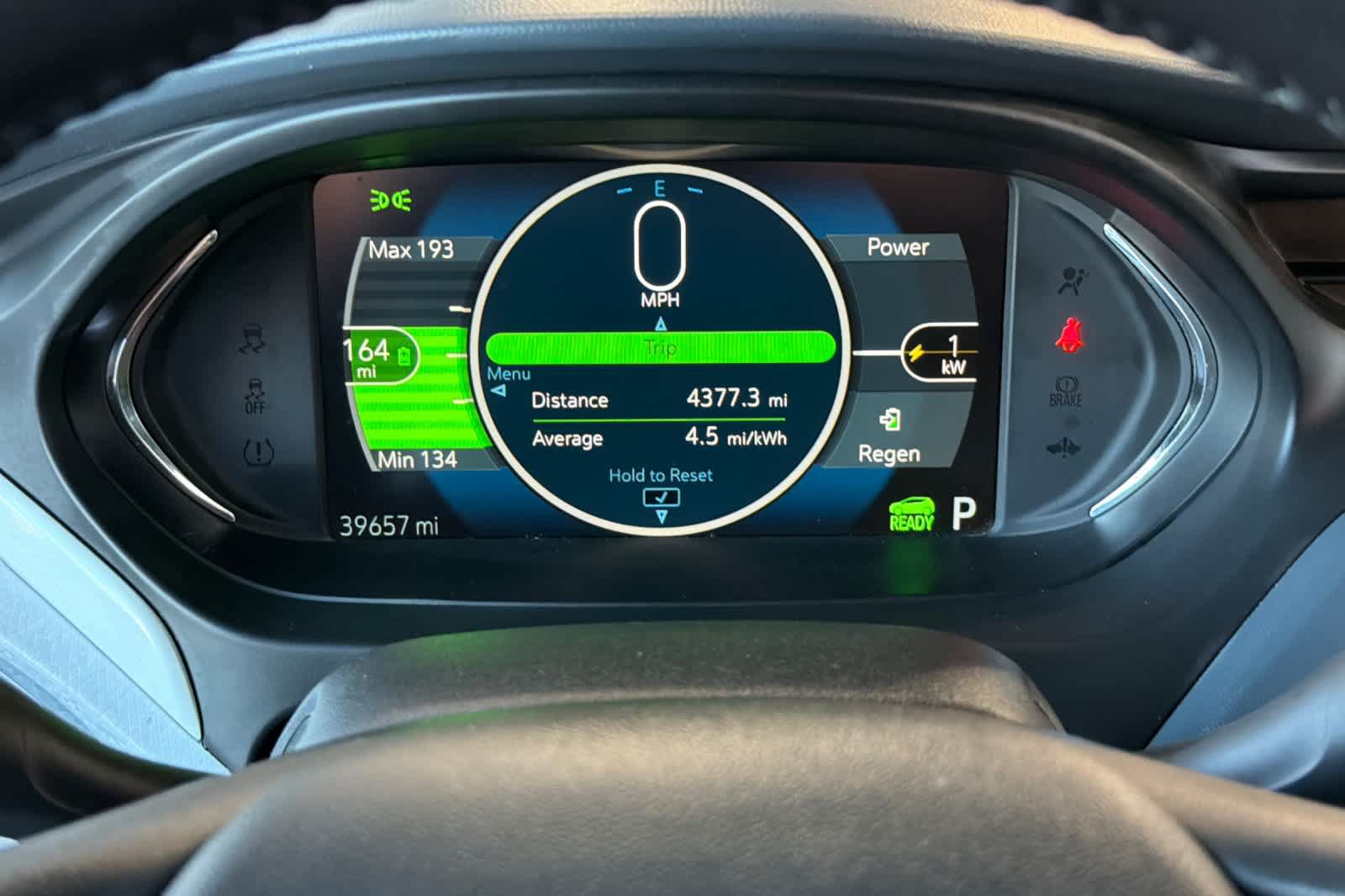 Used 2018 Chevrolet Bolt Premier w/ Driver Confidence II Package FWD image 26