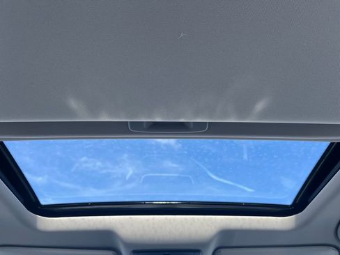 New 2025 Nissan Altima 2.5 SR w/ SR Premium Package image 18