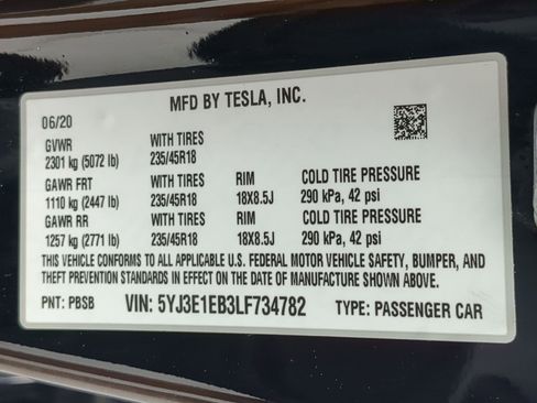 Used 2020 Tesla Model 3 Long Range image 37