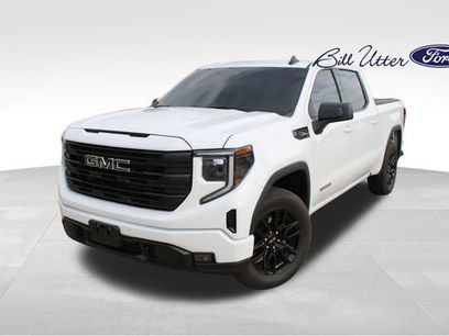 Used 2025 GMC Sierra 1500 Elevation