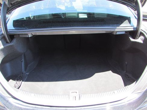 Used 2019 Mercedes-Benz C 300 Sedan image 24