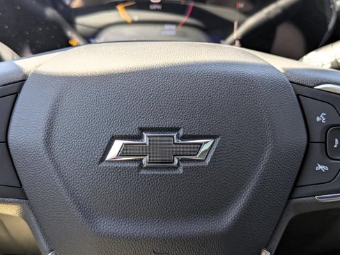 New 2026 Chevrolet Trax ACTIV w/ Sunroof Package FWD image 18