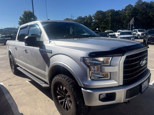 Used 2016 Ford F150 XLT w/ Equipment Group 302A Luxury AWD/4WD image 3