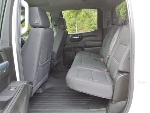 Certified 2022 Chevrolet Silverado 1500 Custom image 18