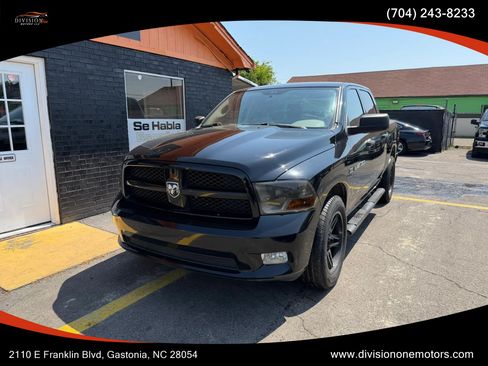 Used 2012 RAM 1500 Express w/ ST Popular Equipment Group AWD/4WD image 1