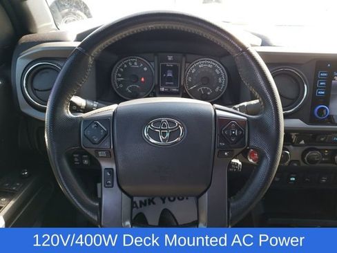Used 2017 Toyota Tacoma TRD Sport w/ Premium & Technology Package image 11