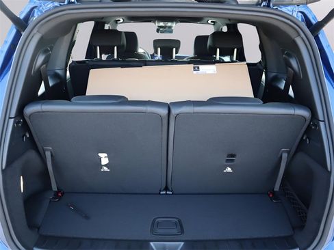 New 2026 Mercedes-Benz GLB 250 4MATIC image 10