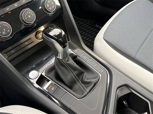 Certified 2025 Volkswagen Taos S image 20