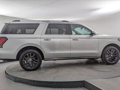 Used 2019 Ford Expedition Max Limited RWD image 9