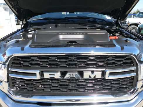 Used 2022 RAM 2500 Tradesman image 29