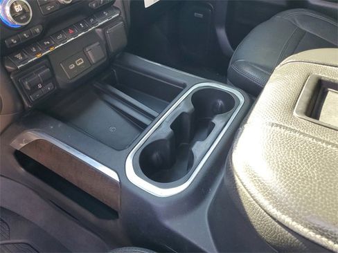 Used 2020 GMC Sierra 2500 Denali w/ Denali Ultimate Package image 20