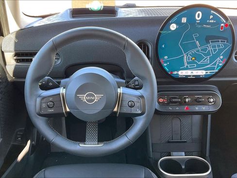 Certified 2025 MINI Cooper S image 5