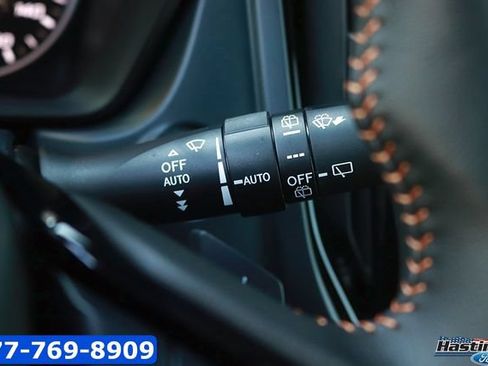 Used 2025 Subaru Forester Touring w/ Popular Package - Touring AWD/4WD image 26
