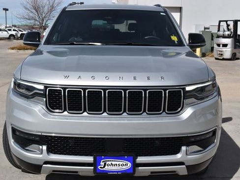 Used 2024 Jeep Wagoneer L Series II w/ Flexible Seating Group image 2