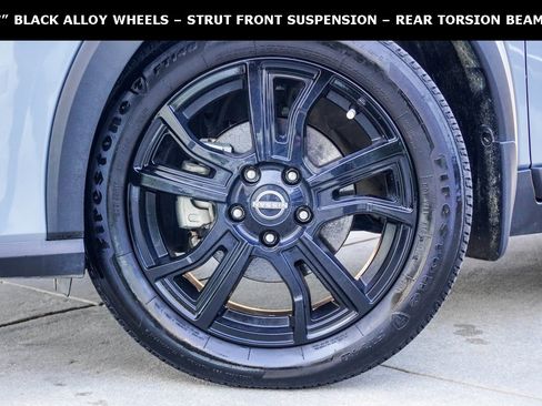 Used 2024 Nissan Kicks SR w/ SR Premium Package image 3