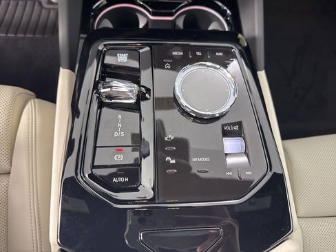 New 2026 BMW 530i xDrive AWD/4WD image 19